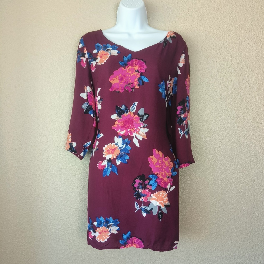 One Clothing, women's mini dress, 3/4 sleeves, floral print, burgundy color sz L